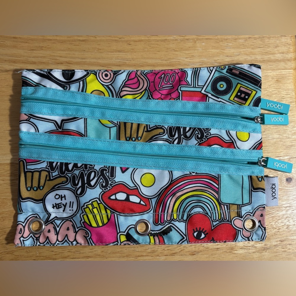 Yoobi Doodle design pencil case